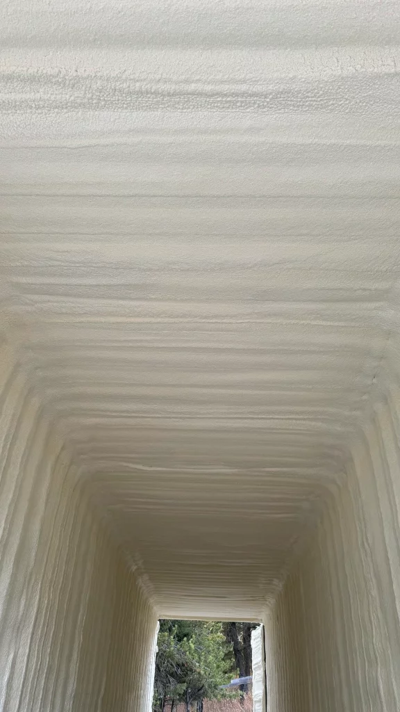 Modern Closed-Cell Spray Foam Insulation: Your Complete Guide